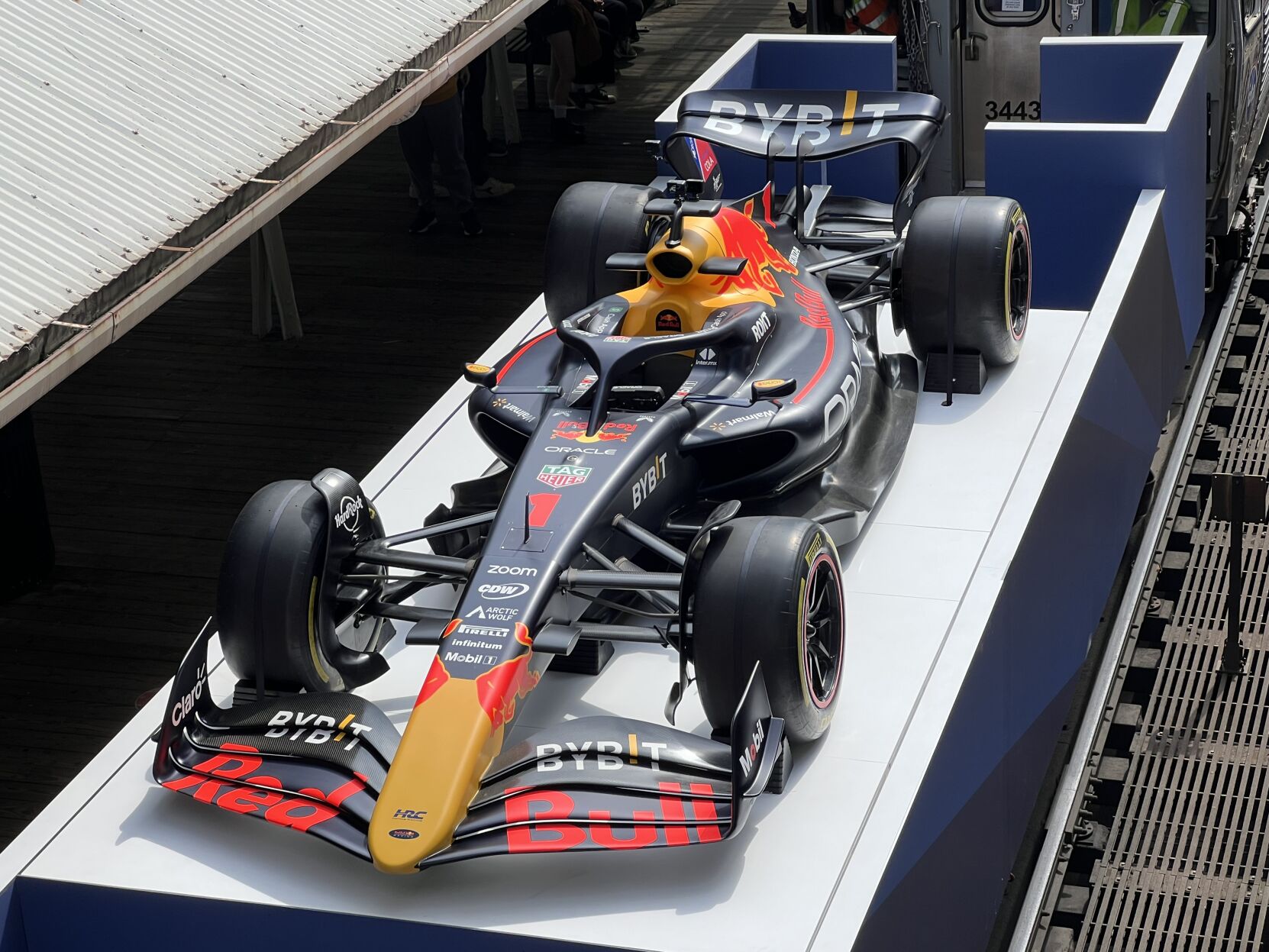 F1 takes over the L train